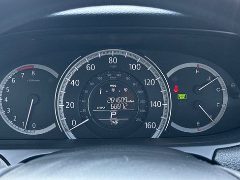 Used 2015 Honda Accord EX-L image 22