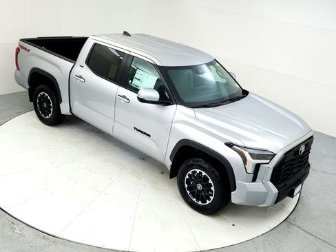 Used 2024 Toyota Tundra SR5 w/ TRD Off-Road Package AWD/4WD image 13