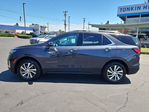 Used 2022 Chevrolet Equinox Premier AWD/4WD image 3