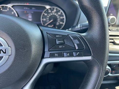 Used 2022 Nissan Altima 2.5 image 39