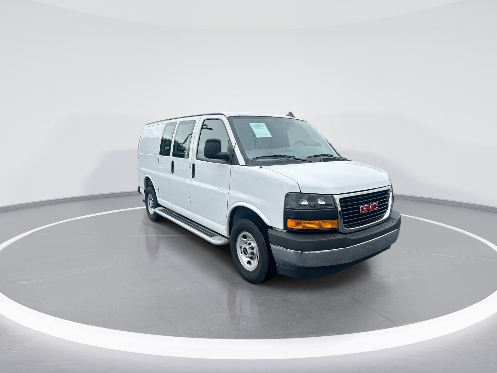 Used 2025 GMC Savana 2500 w/ Driver Convenience Package RWD image 2