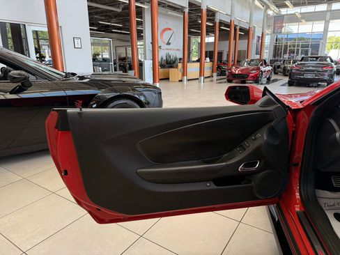Used 2015 Chevrolet Camaro Z/28 RWD image 30