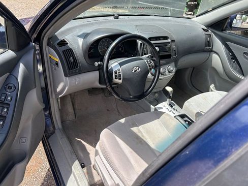 Used 2007 Hyundai Elantra GLS FWD image 2