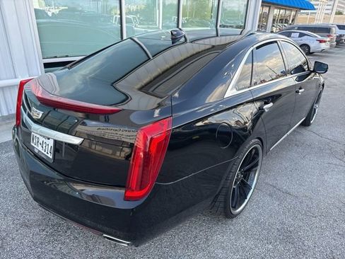 Used 2016 Cadillac XTS Luxury FWD image 3