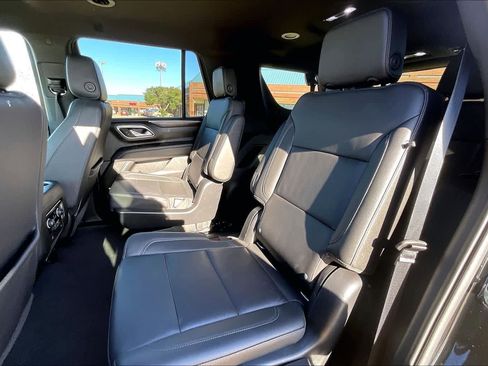 Used 2022 Chevrolet Tahoe Z71 image 29