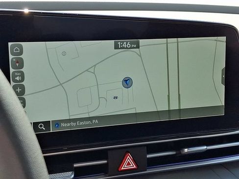 Used 2024 Hyundai Elantra SEL FWD image 17