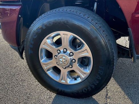 Used 2024 RAM 3500 Big Horn w/ Sport Appearance Package image 8