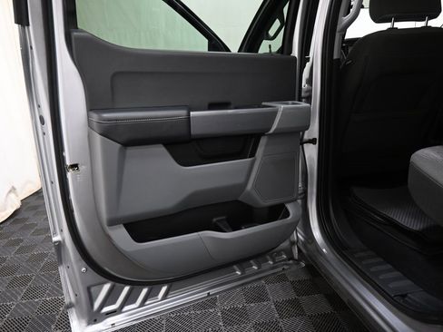 Used 2023 Ford F150 XLT image 22