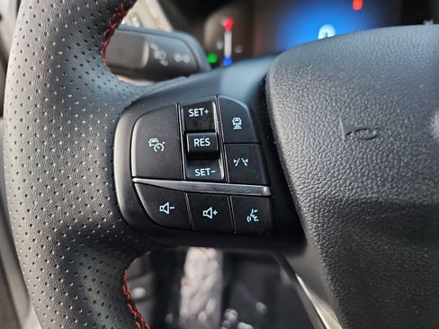 Used 2025 Ford Escape ST-Line w/ Tech Pack #1 image 11