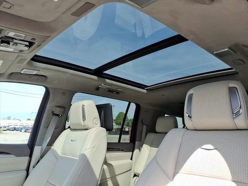 New 2026 Cadillac Escalade ESV Platinum Sport image 9