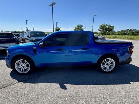 Used 2025 Ford Maverick XLT w/ Equipment Group 302A AWD/4WD image 2