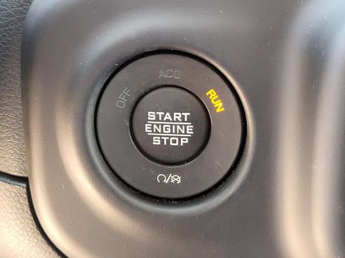 Used 2021 Jeep Wrangler Unlimited Rubicon 4xe w/ Cold Weather Group AWD/4WD image 30
