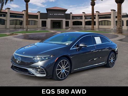 Used 2023 Mercedes-Benz EQS 580 4MATIC Sedan image 4