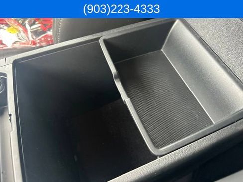 Used 2025 Kia Sorento S FWD image 35