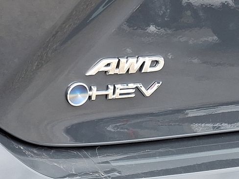 Used 2025 Toyota Camry image 31