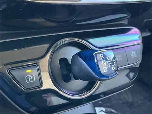 Used 2019 Toyota Prius XLE image 23