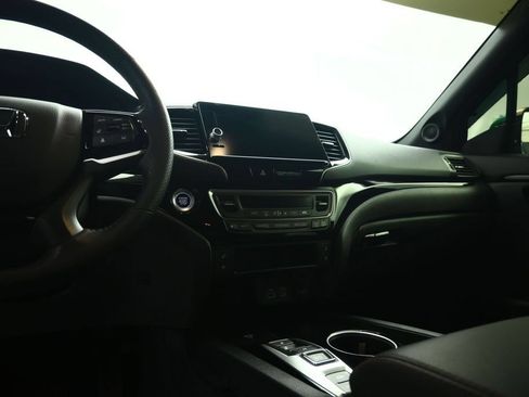 Used 2025 Honda Ridgeline Black Edition image 54