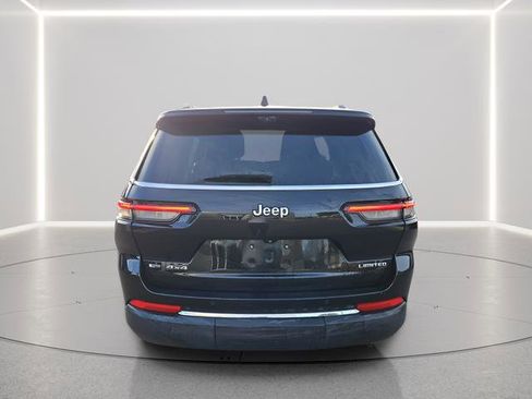 Used 2021 Jeep Grand Cherokee L Limited w/ Luxury Tech Group II image 4