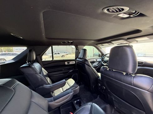 Used 2020 Ford Explorer ST w/ ST Street Pack AWD/4WD image 7