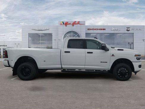 New 2026 RAM 3500 Lone Star image 6
