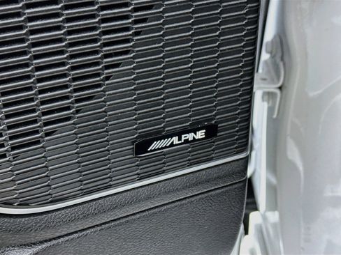 Used 2024 Jeep Grand Cherokee Limited 4xe image 4