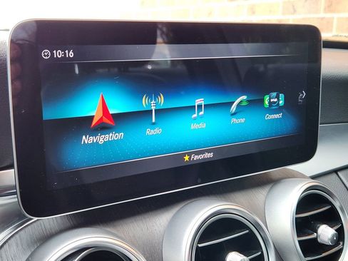 Used 2021 Mercedes-Benz C 300 4MATIC Sedan image 16