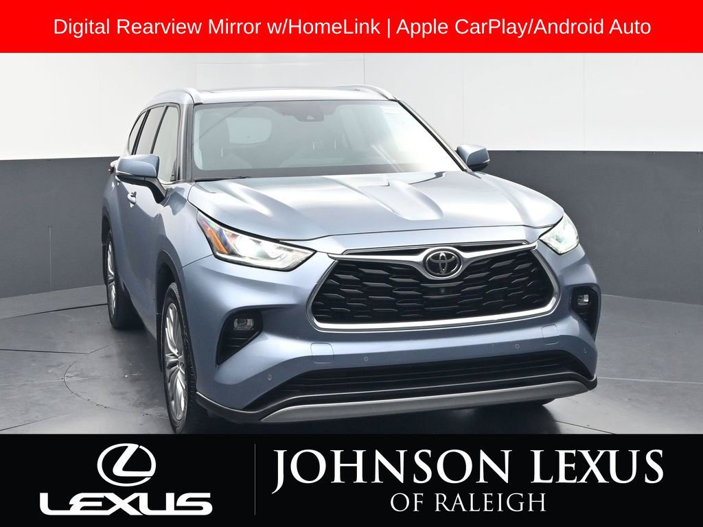 Used 2021 Toyota Highlander Platinum AWD/4WD image 4