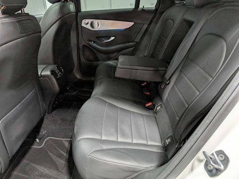 Used 2019 Mercedes-Benz GLC 300 4MATIC Coupe image 18