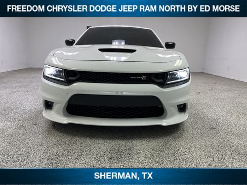 Used 2023 Dodge Charger Scat Pack w/ Plus Group image 2
