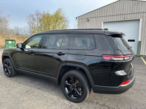 Certified 2023 Jeep Grand Cherokee L Laredo AWD/4WD image 16