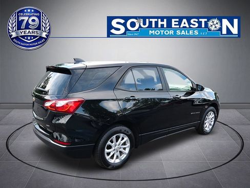 Used 2019 Chevrolet Equinox LS AWD/4WD image 7