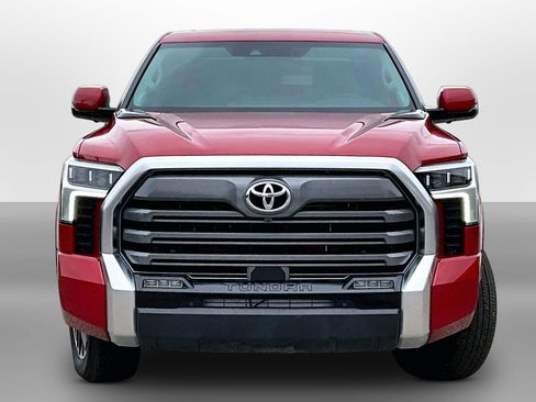 Used 2024 Toyota Tundra Limited AWD/4WD image 3