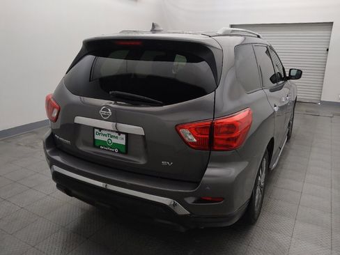Used 2019 Nissan Pathfinder SV image 7