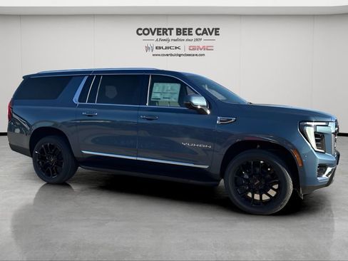 New 2026 GMC Yukon XL Elevation image 12