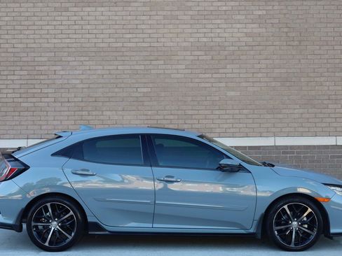 Used 2020 Honda Civic Sport Touring image 3