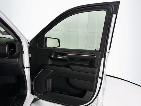 Used 2023 GMC Sierra 1500 Elevation image 30
