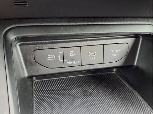 Used 2025 Kia K5 LXS FWD image 13