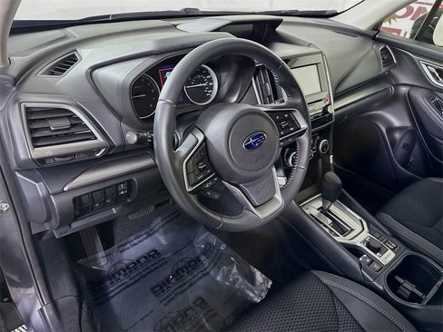 Used 2020 Subaru Forester Premium image 19