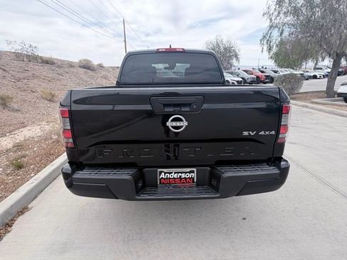 Certified 2024 Nissan Frontier SV image 7
