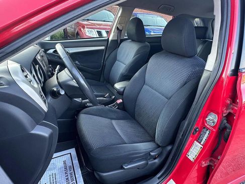 Used 2010 Toyota Matrix XRS image 13