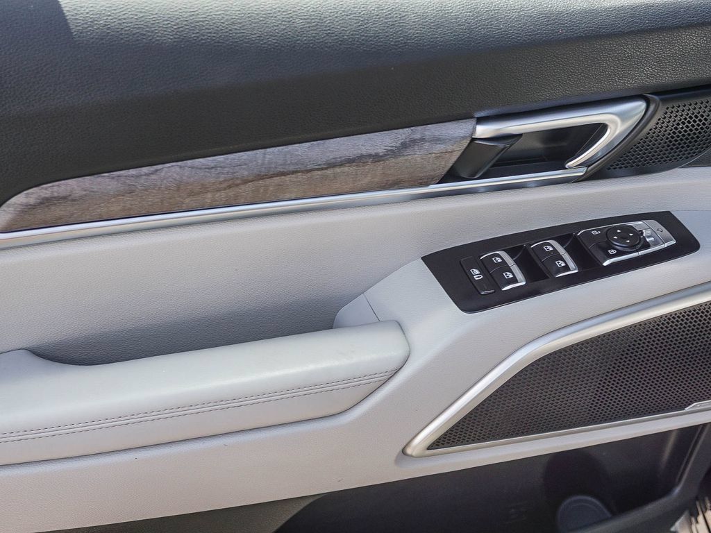 Used 2020 Kia Telluride EX FWD image 19