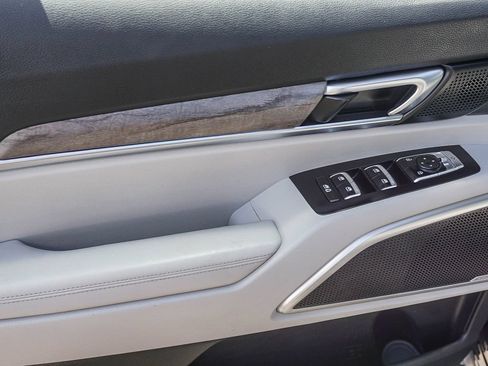 Used 2020 Kia Telluride EX FWD image 19