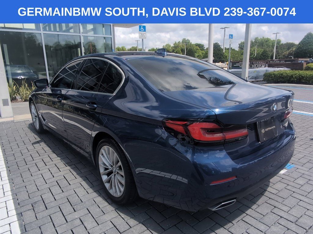 Used 2023 BMW 530i w/ Premium Package RWD image 8