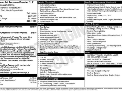 Used 2023 Chevrolet Traverse Premier FWD image 2