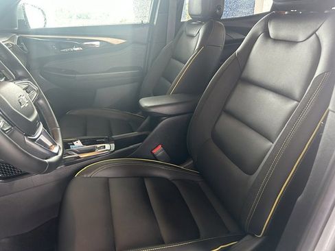 Used 2024 Chevrolet TrailBlazer ACTIV w/ Convenience Package FWD image 14