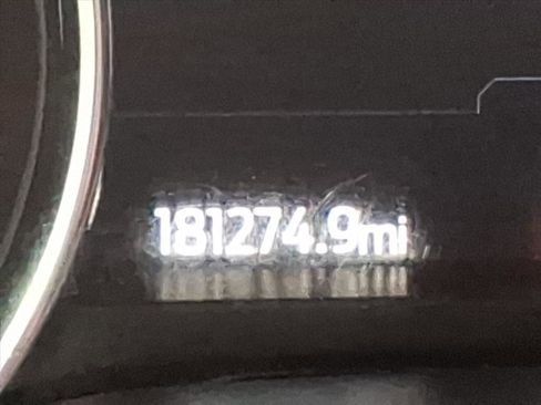 Used 2022 Ford F350 Platinum w/ Tremor Off-Road Package image 29