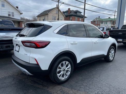 Certified 2023 Ford Escape Active image 2