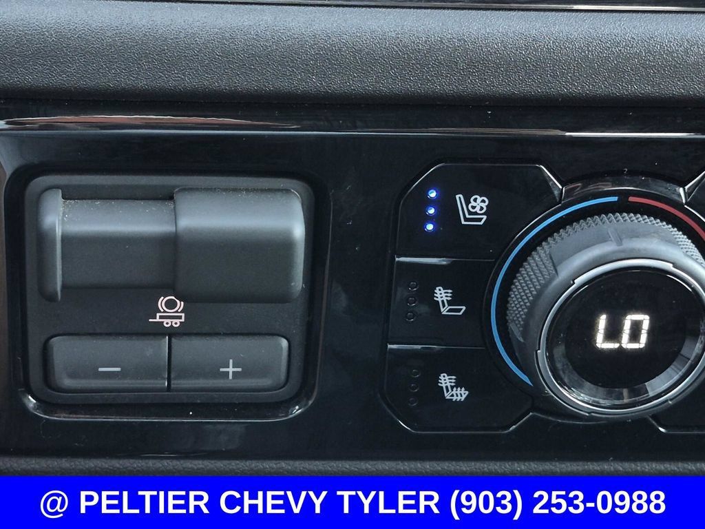 Used 2026 Chevrolet Silverado 2500 ZR2 w/ LPO, Dark Essentials Package AWD/4WD image 33