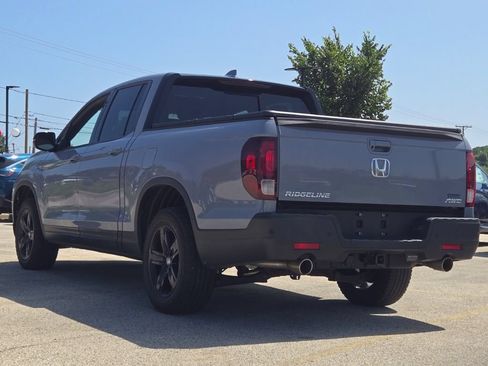 Used 2023 Honda Ridgeline Black Edition image 17