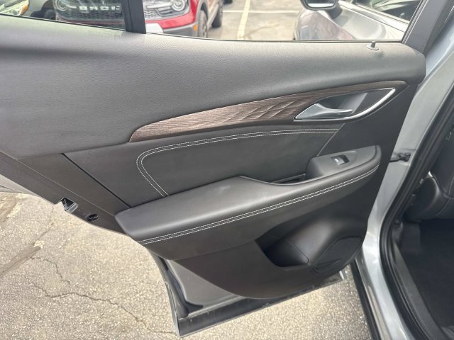 Used 2023 Buick Envision Avenir AWD/4WD image 24
